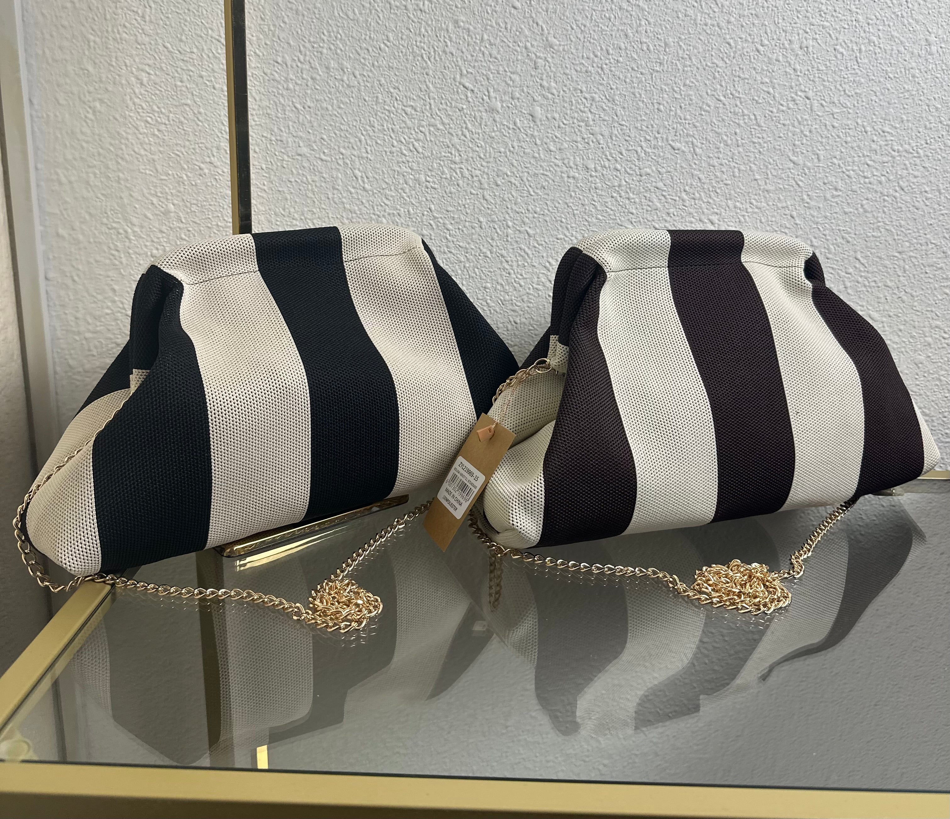BOLSO CLUTCH RAYAS