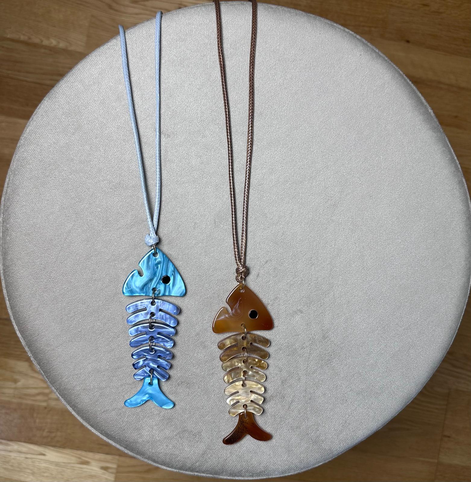 COLLAR PEZ