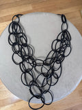 Collar círculos negro