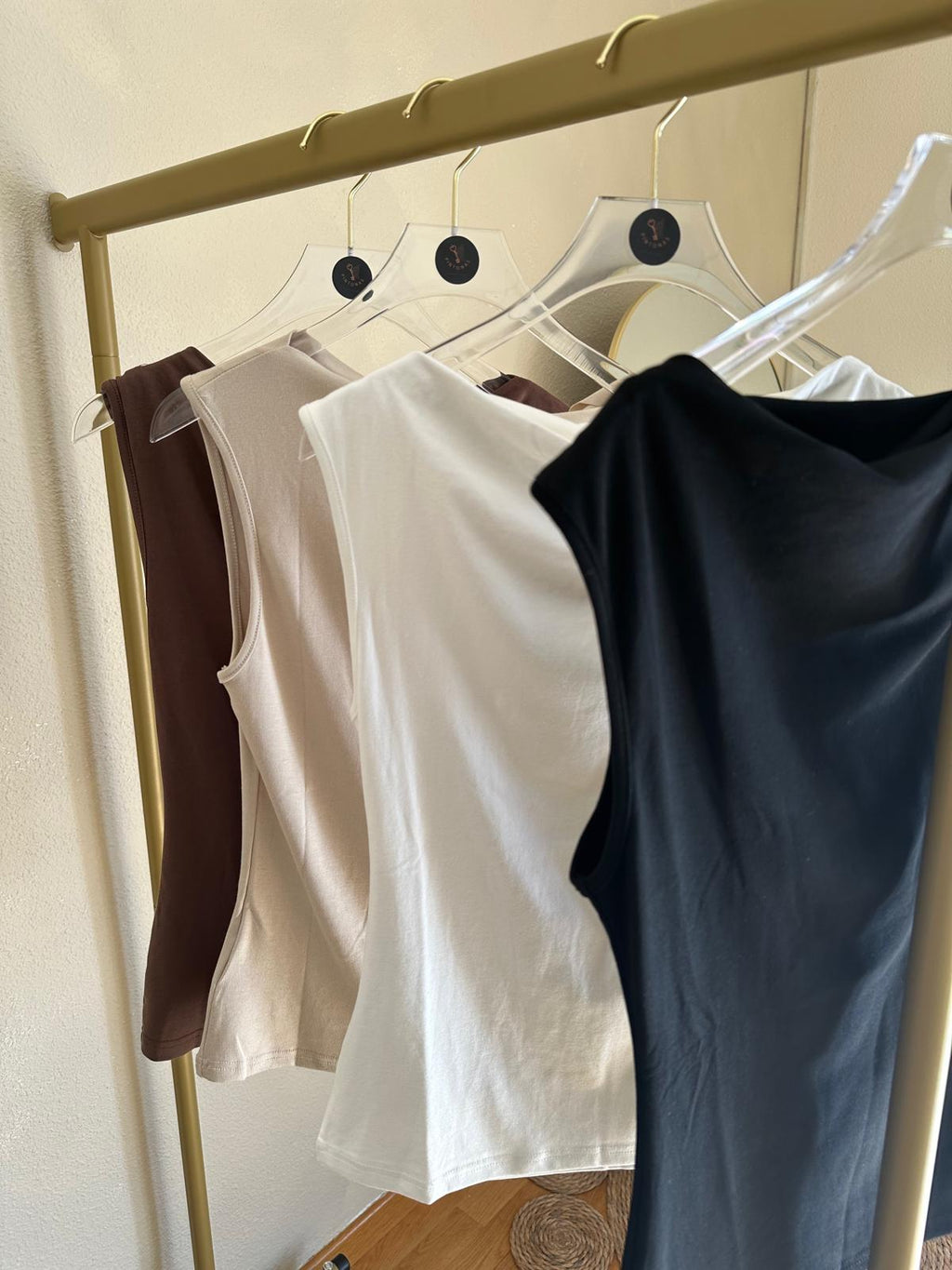 Camiseta básica Priscila