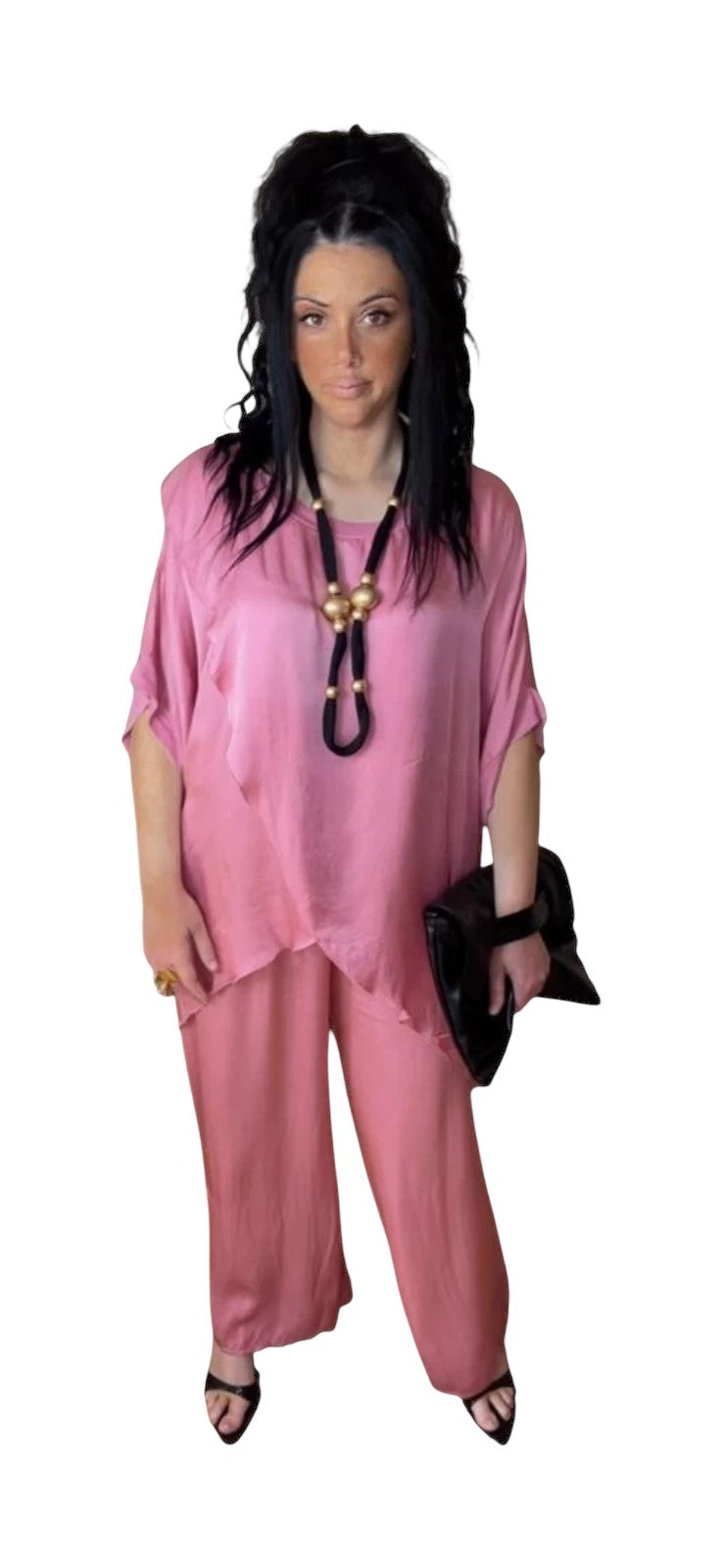 PINTONAS conjunto rosa palo de satén: top asimétrico y pantalón palazzo de pierna ancha.